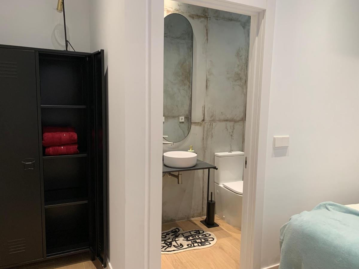 La Reina Beach Rooms Valensiya Dış mekan fotoğraf