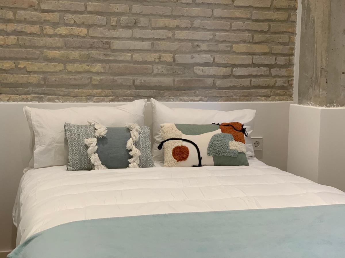 La Reina Beach Rooms Valensiya Dış mekan fotoğraf