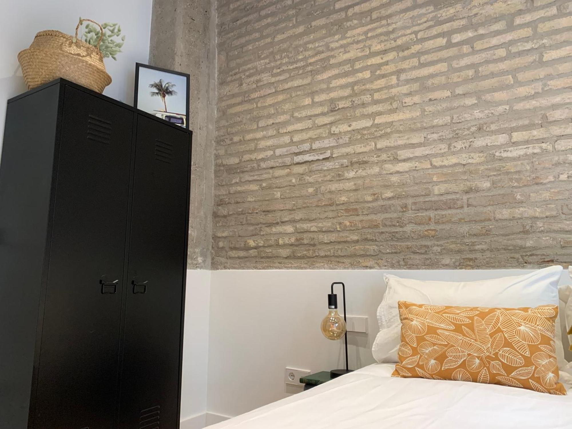 La Reina Beach Rooms Valensiya Dış mekan fotoğraf