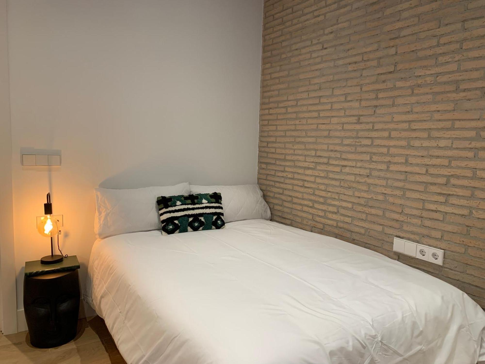 La Reina Beach Rooms Valensiya Dış mekan fotoğraf