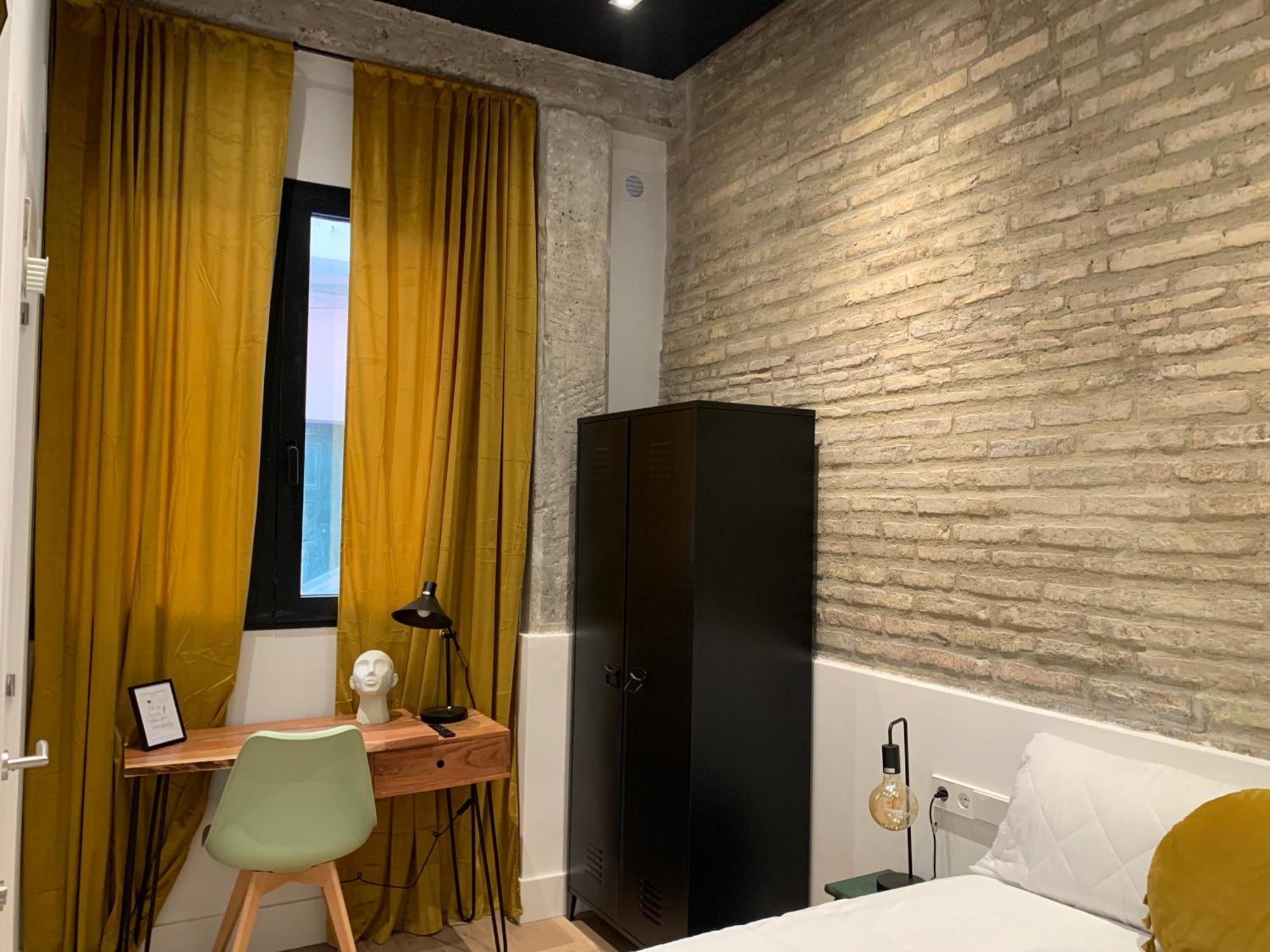 La Reina Beach Rooms Valensiya Dış mekan fotoğraf