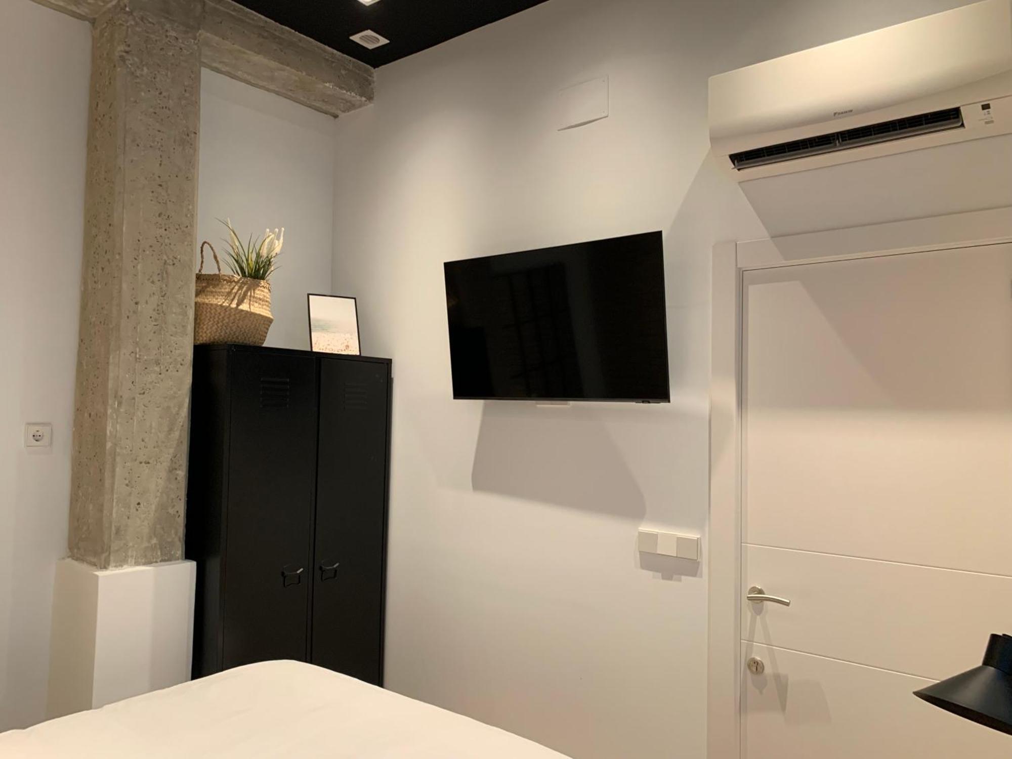 La Reina Beach Rooms Valensiya Dış mekan fotoğraf