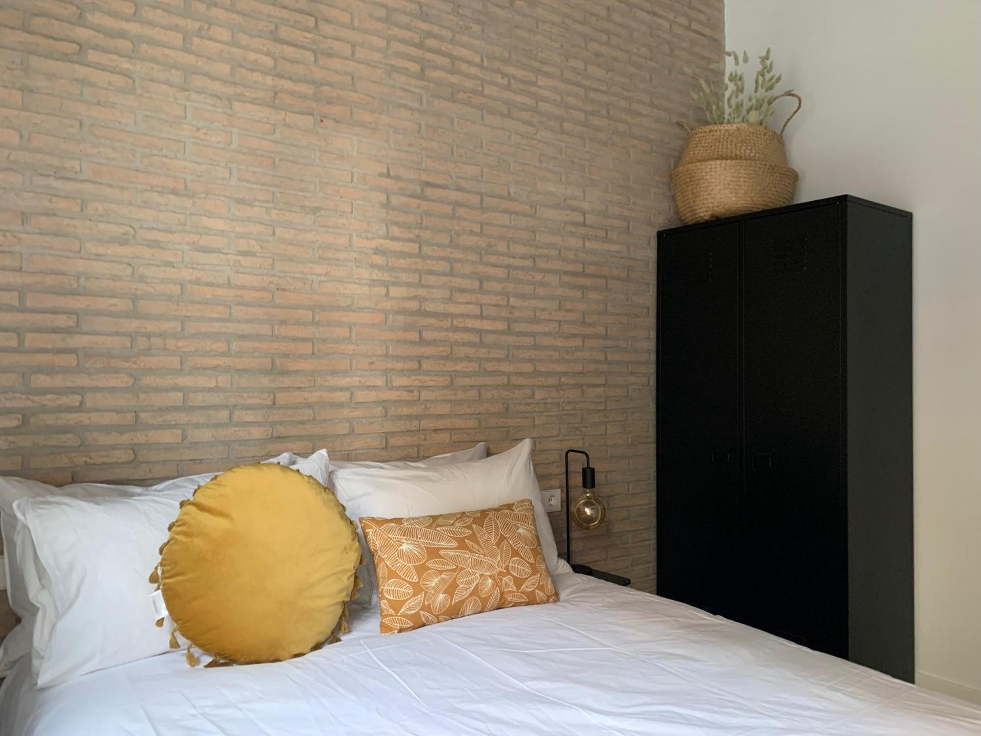 La Reina Beach Rooms Valensiya Dış mekan fotoğraf